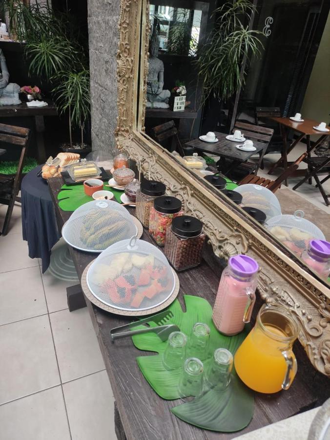 Pousada Bravo House Balneário Camboriú Εξωτερικό φωτογραφία